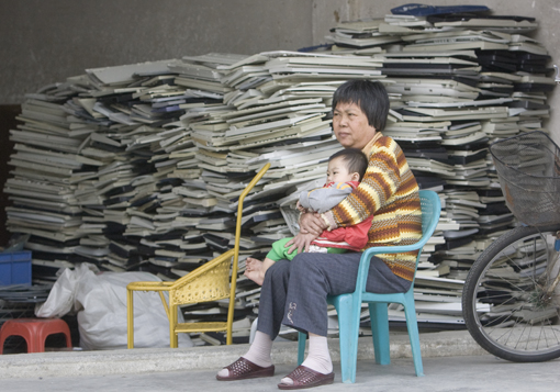 E-waste-Week-2-03(1).jpg