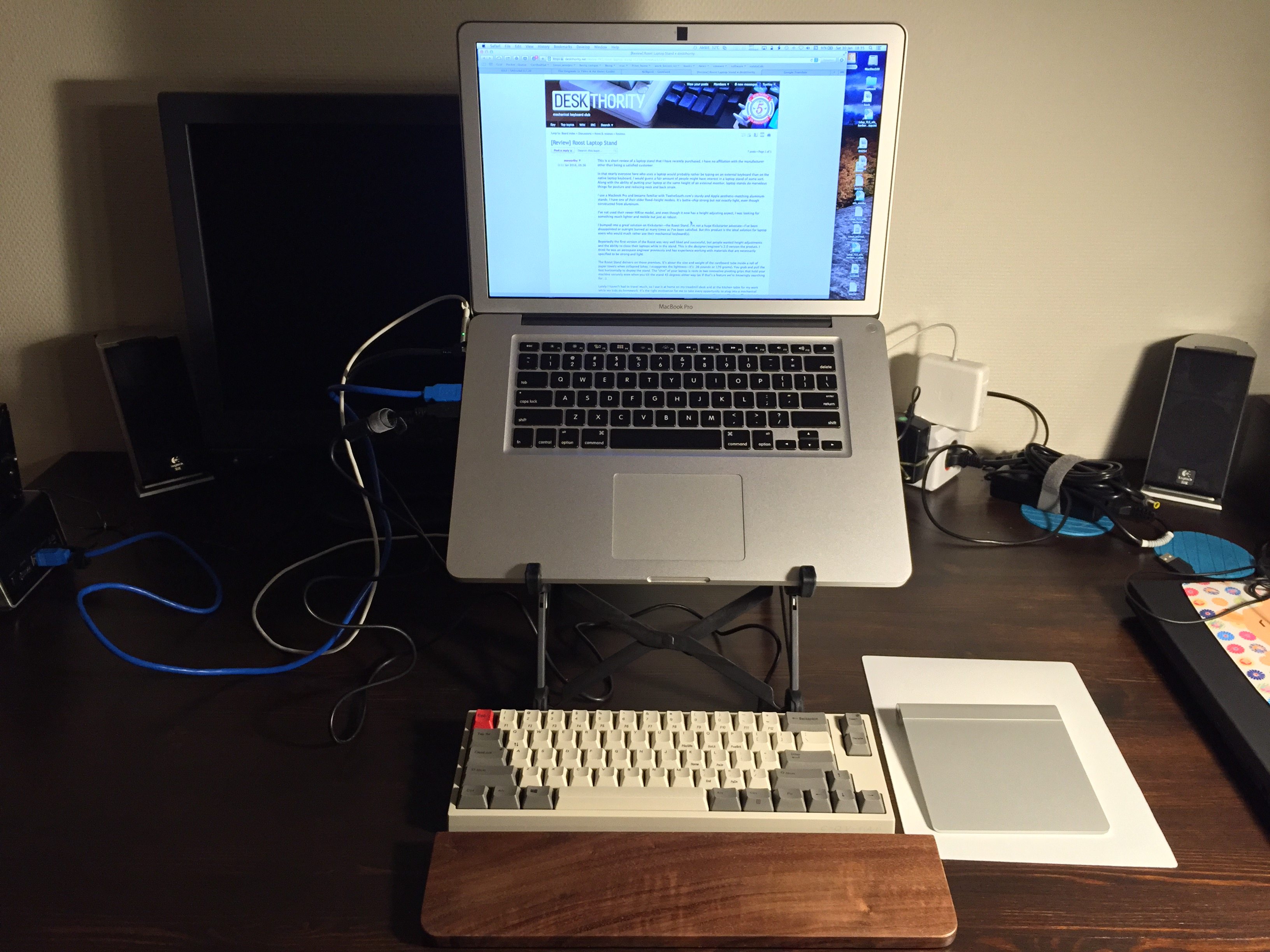 on the go different desk open Roost 2.0 Keyboard FC660C