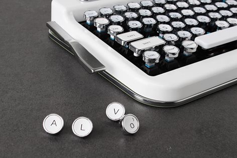 White keyboard.jpg