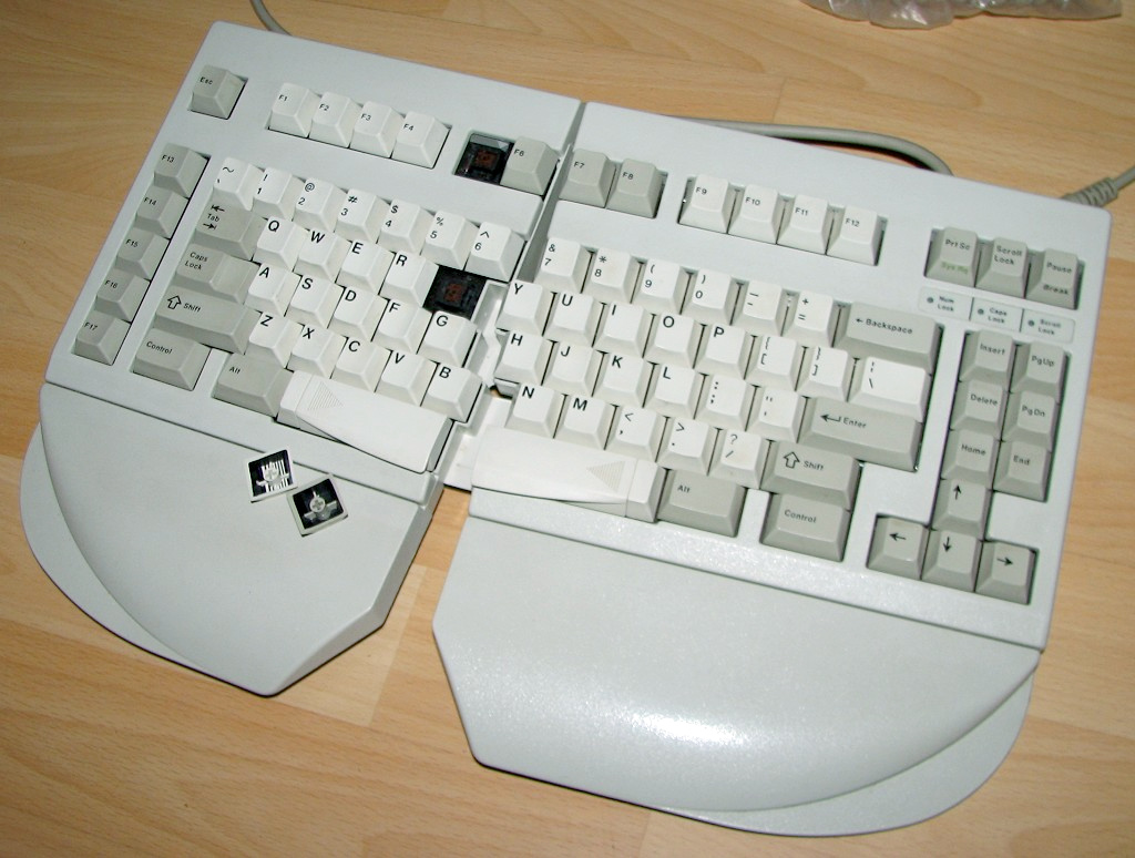 Cherry_G80-5000.jpg