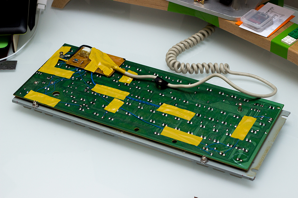 DellAlpsTenkeyless(under).jpg