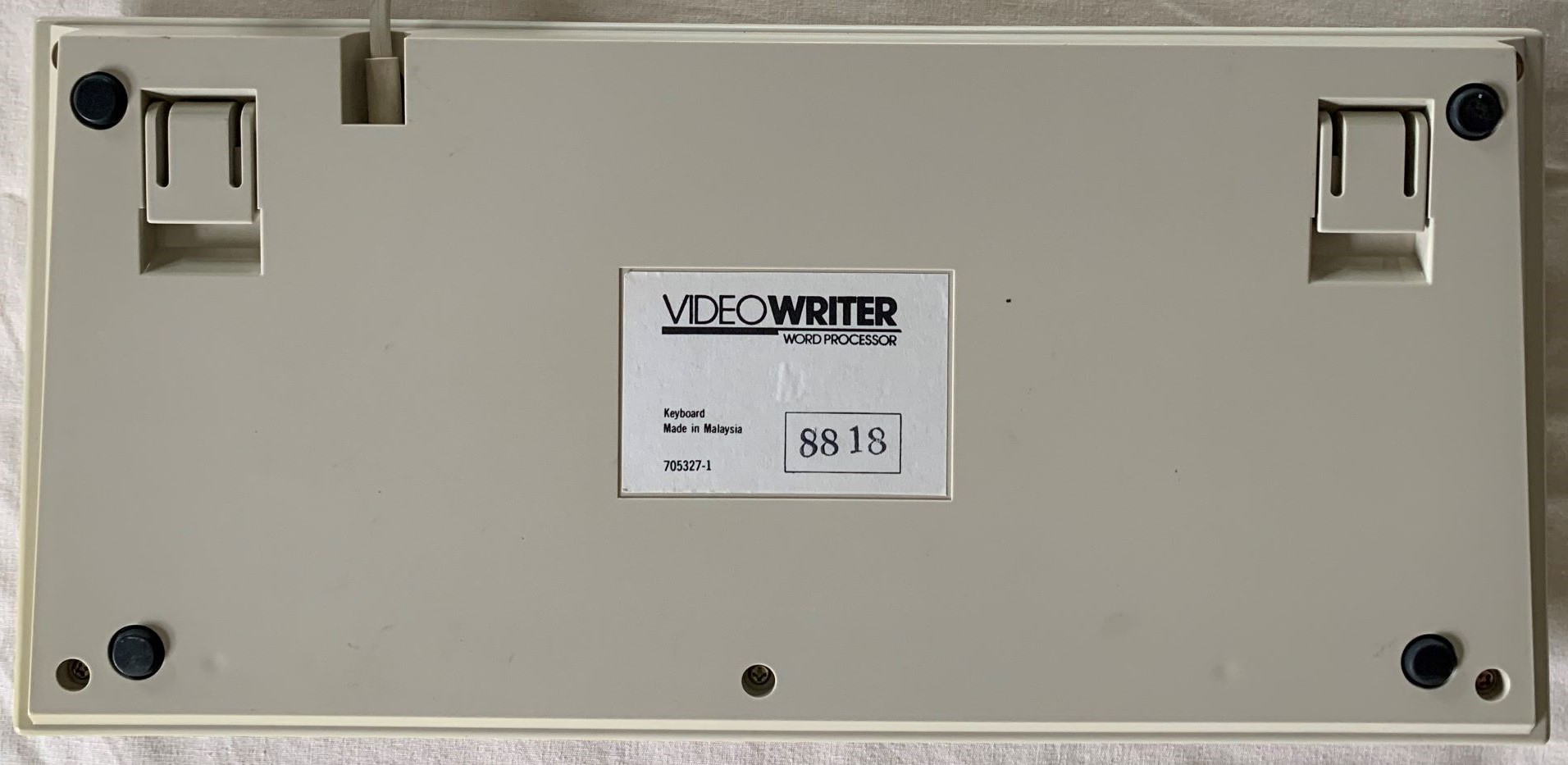Magnavox-VideoWriter-450-back.jpg