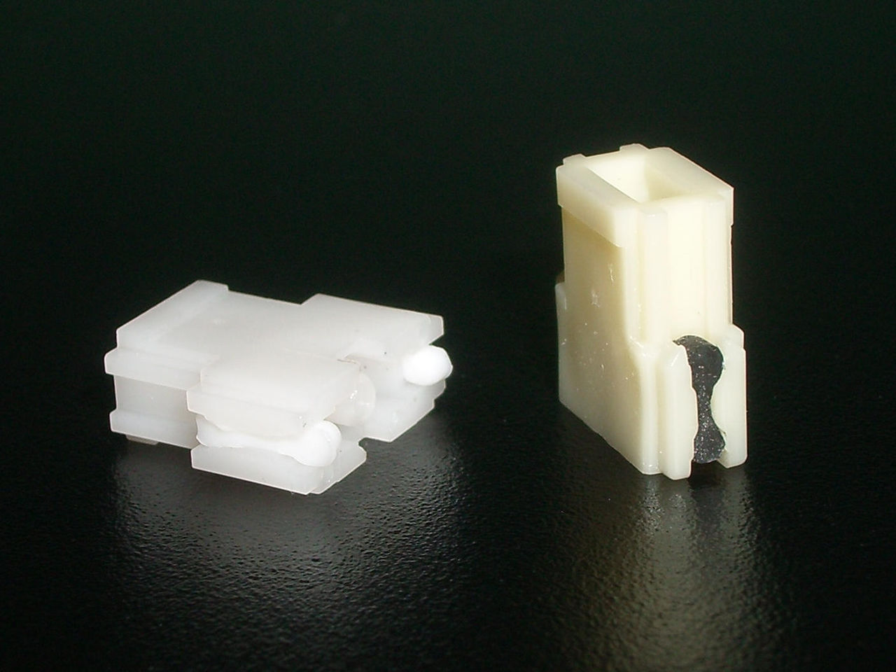 1280px-Damped_sliders.jpg